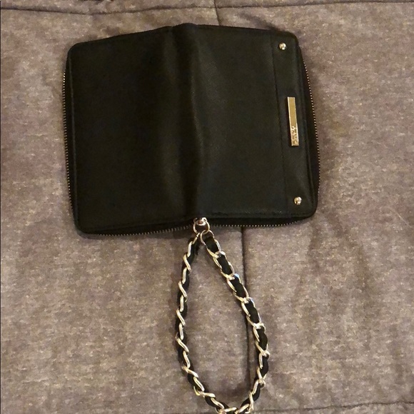 KENNETH COLE wristlet phone holder - Picture 4 of 5